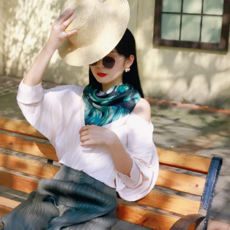 Square Neckerchief For Business Party Women Elegant Skinny Retro Head Neck  silk Satin Scarf